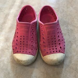 Toddler girls’ natives, pink